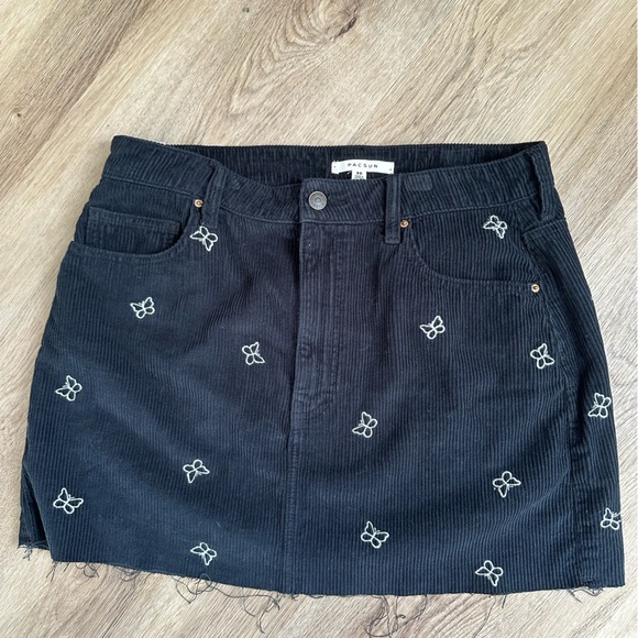 Pacsun black butterfly skirt corduroy. - Picture 1 of 3